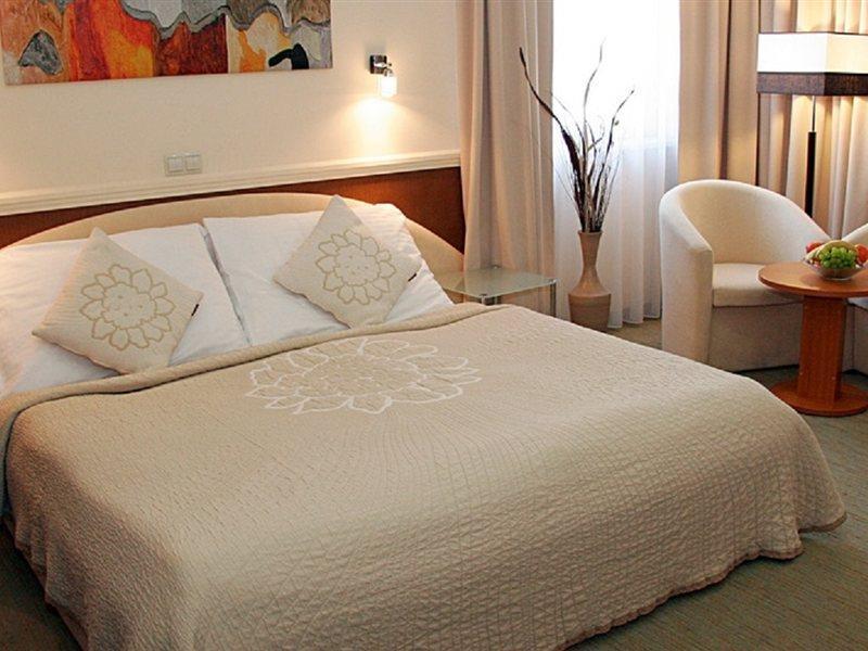 Hotel Medium Bratislava Eksteriør bilde